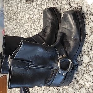 Men's FRYE Chelsea boots 10 black